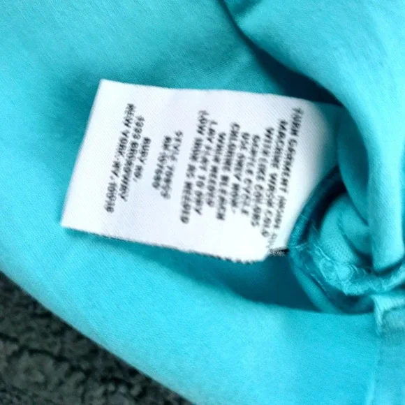 Ruby Rd Woman Size 2X Turquoise Blue Crochet V-Neck Slub Knit Top - Picture 4 of 6